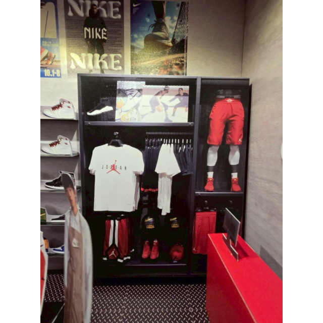 【順心】紙紮運動用品店 紙紮鞋店 NIKE 紙紮屋 紙紮球鞋 商店 紙紮籃球 布鞋 紙紮 往生 現貨